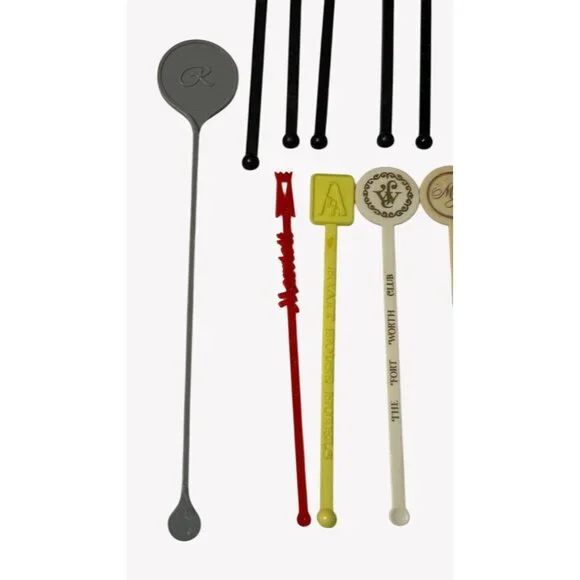 Vintage Lot of 35 Swizzle Sticks Braniff Playboy Tampa Jai Alai Skeleton Keys - Picture 11 of 12